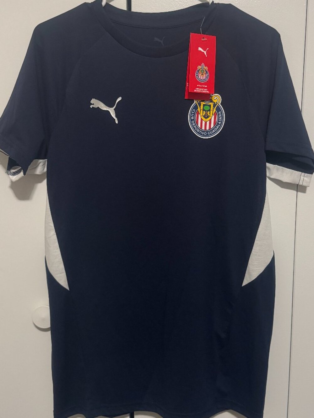 Puma Chivas de Guadalajara Men's Soccer Evostripe Tee Shirt Navy Blue New